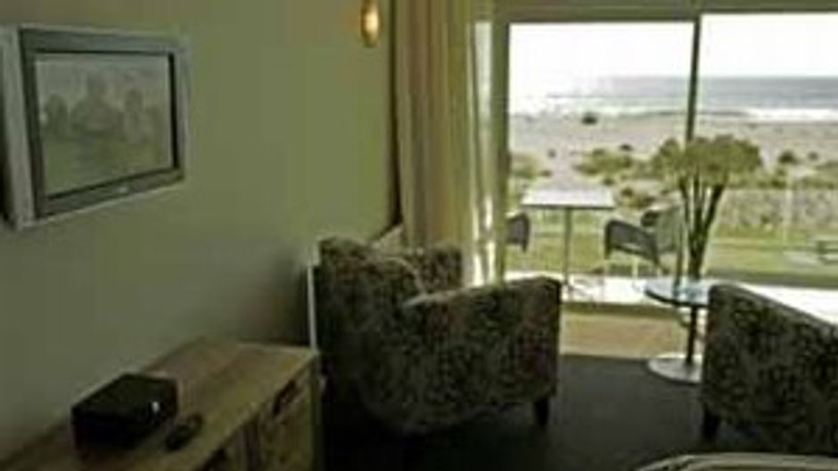Beachfront Hotel Hokitika Room