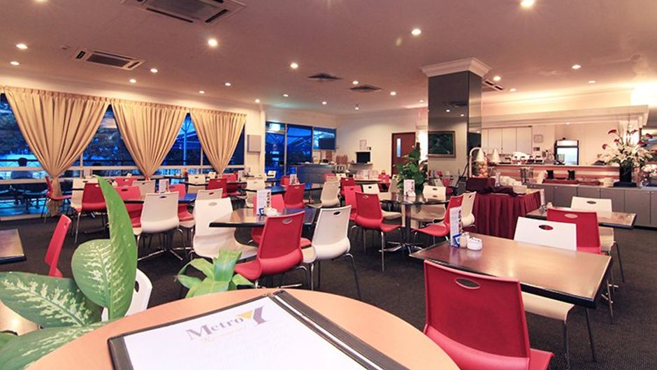 The Metropolitan Y Restaurant