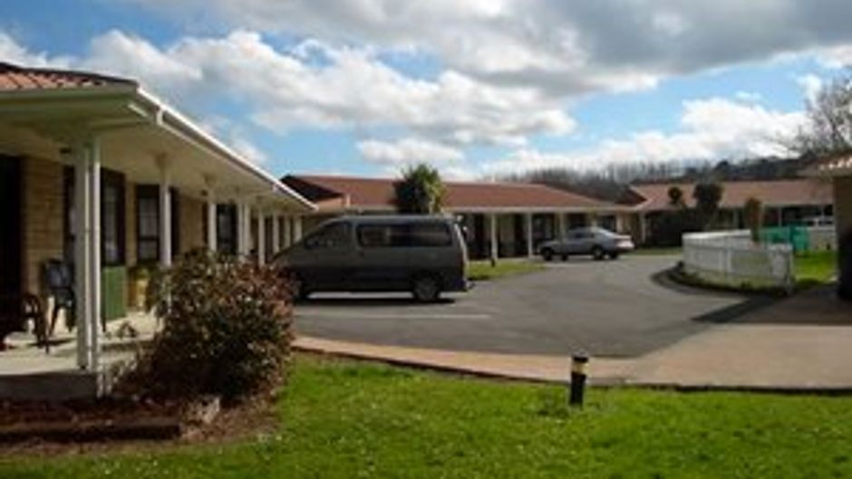 Gateway North Motor Lodge & Cafe Exterior