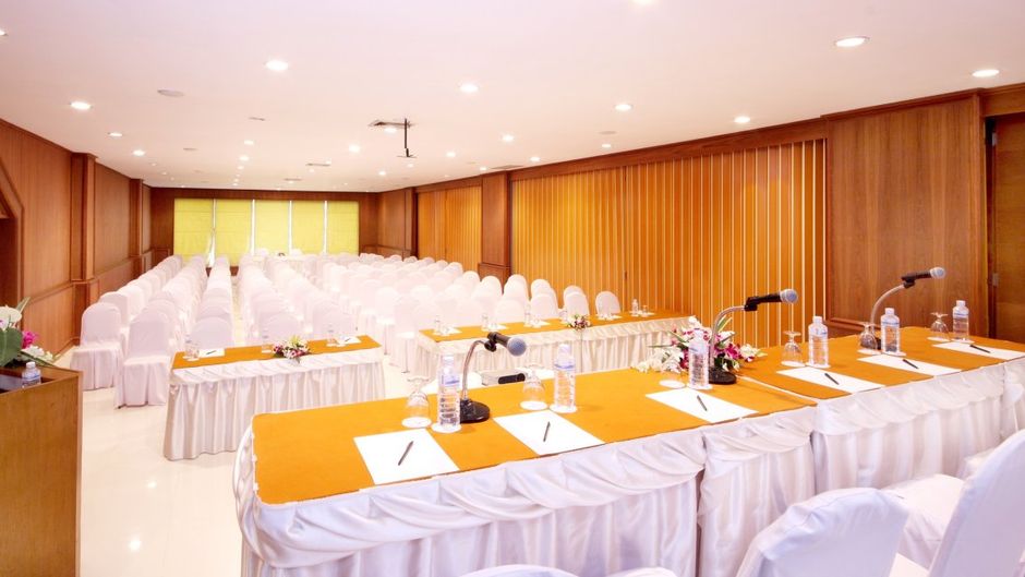Thavorn Beach Village Resort & Spa Meeting