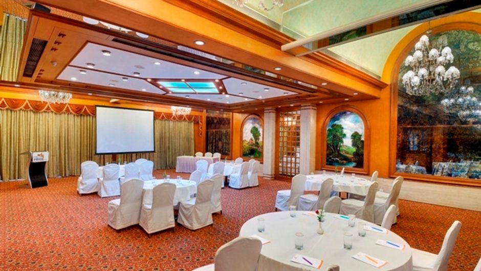 The Pride Hotel, Pune Banquet