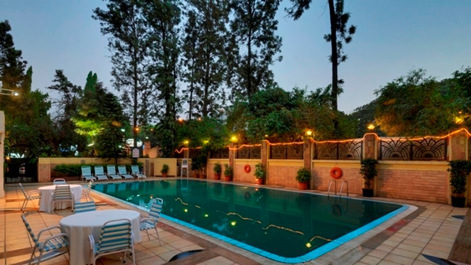 The Pride Hotel, Pune Pool