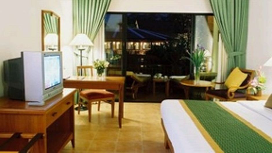 Woodlands Hotel & Resort Room