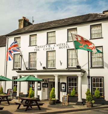 Castle Hotel