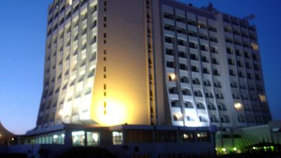 Anezi Tower Hotel & Apartments