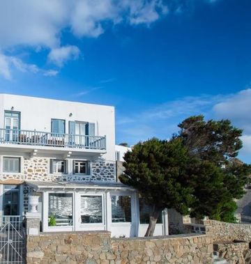 Adonis Hotel