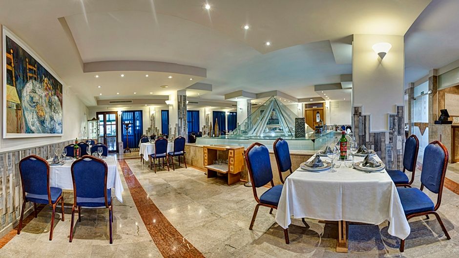 Hotel Rio Ucero Restaurant