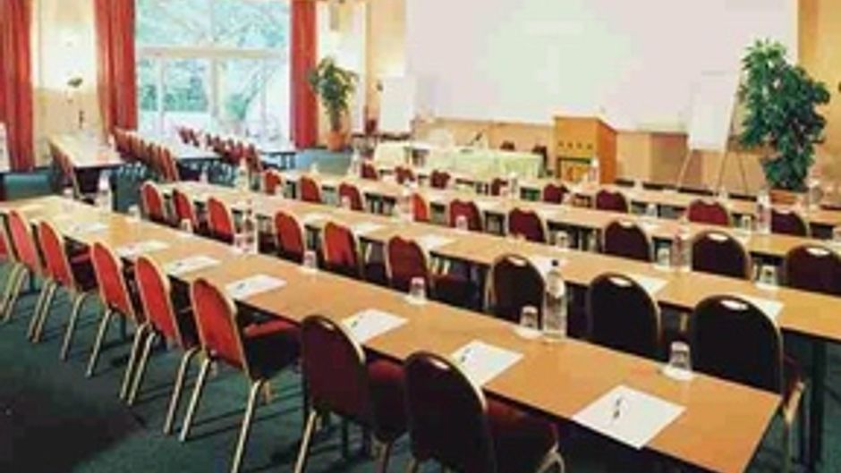 Chateau de Limelette Meeting