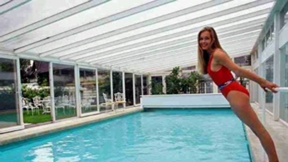 Chateau de Limelette Pool