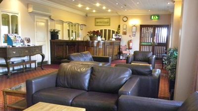 Consort Hotel