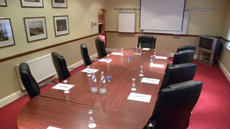 Consort Hotel Meeting
