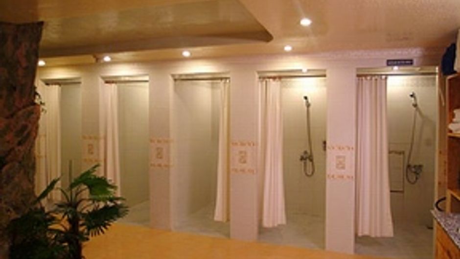 First Hotel Spa