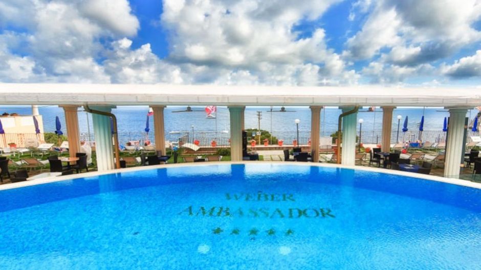 Hotel Weber Ambassador Pool