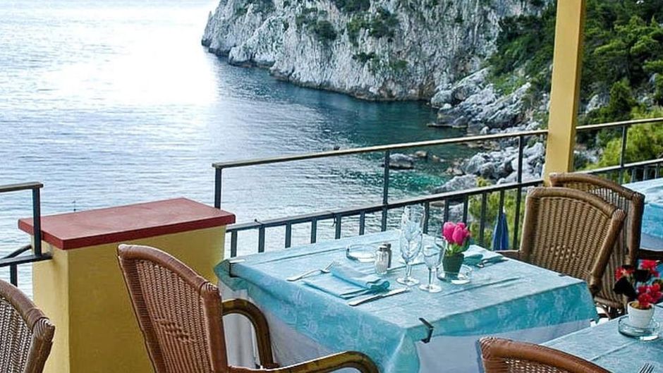 Hotel Weber Ambassador Restaurant