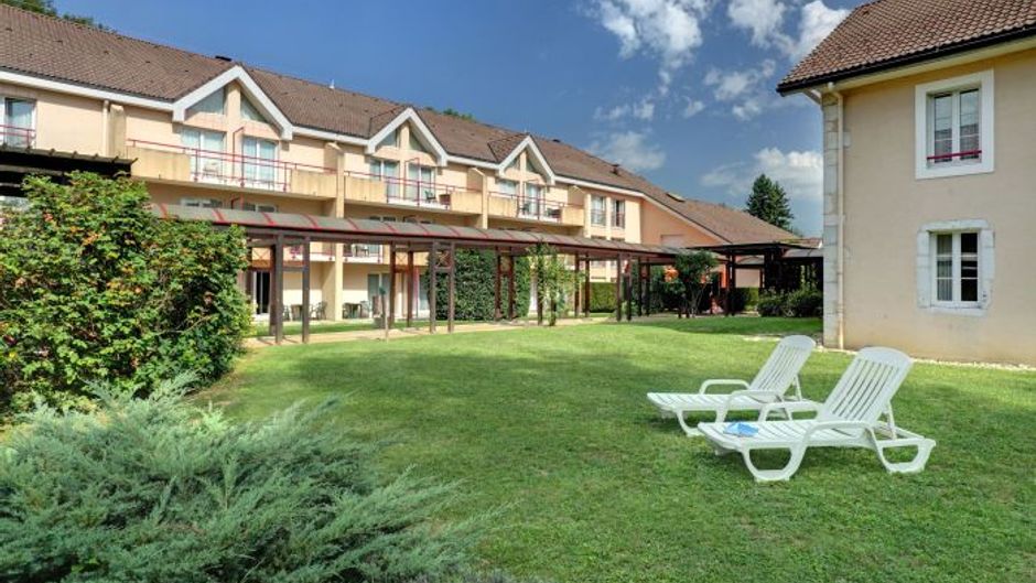 m3 Hotel Ferney Exterior
