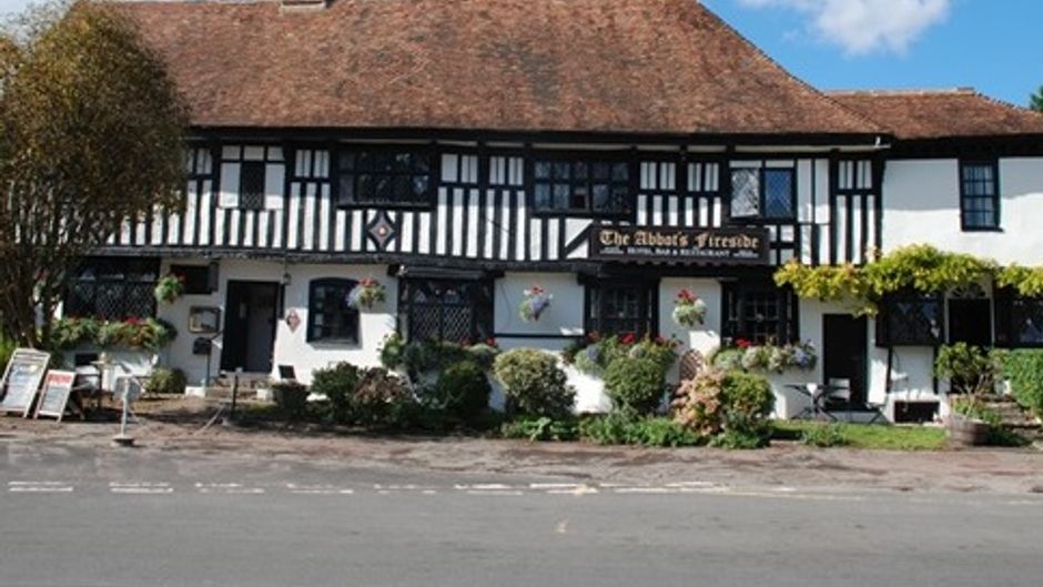 Abbot's Fireside Hotel Exterior