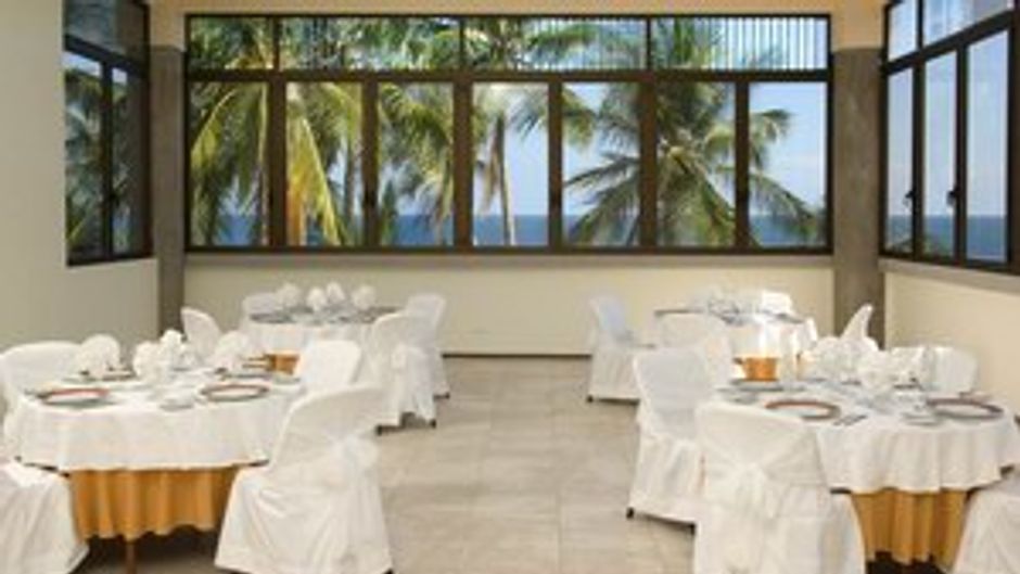 Tango Mar Beach Hotel, Spa & Golf Resort Banquet