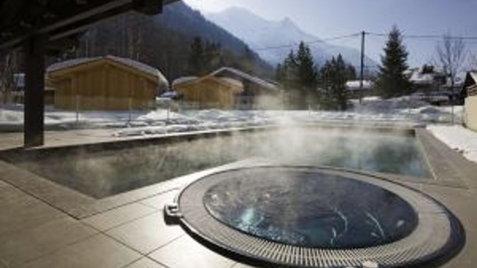 The Refuge des Aiglons Pool