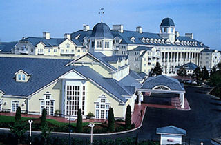 Disney's Newport Bay Club