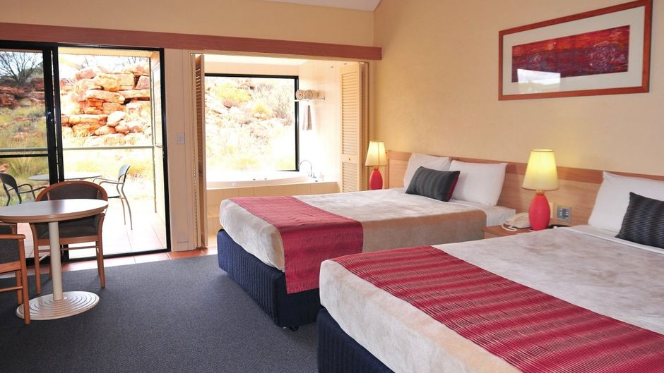Kings Canyon Resort Suite