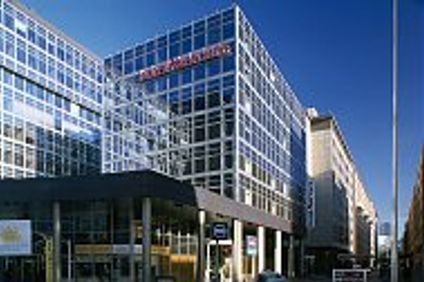 Mercure Paris La Defense Grande Arche