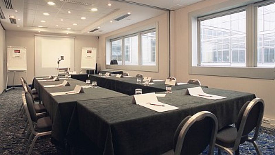 Mercure Paris La Defense Grande Arche Meeting