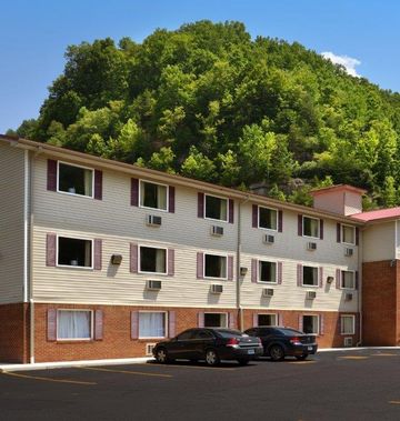 Super 8 Prestonsburg
