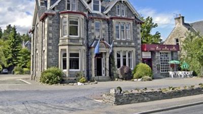 McInnes House Hotel