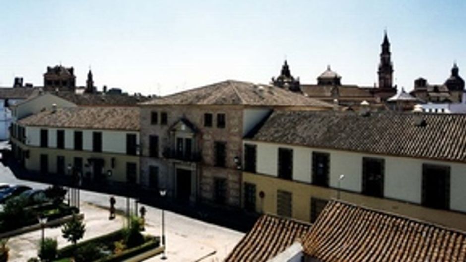 Alcazar de la Reina Exterior