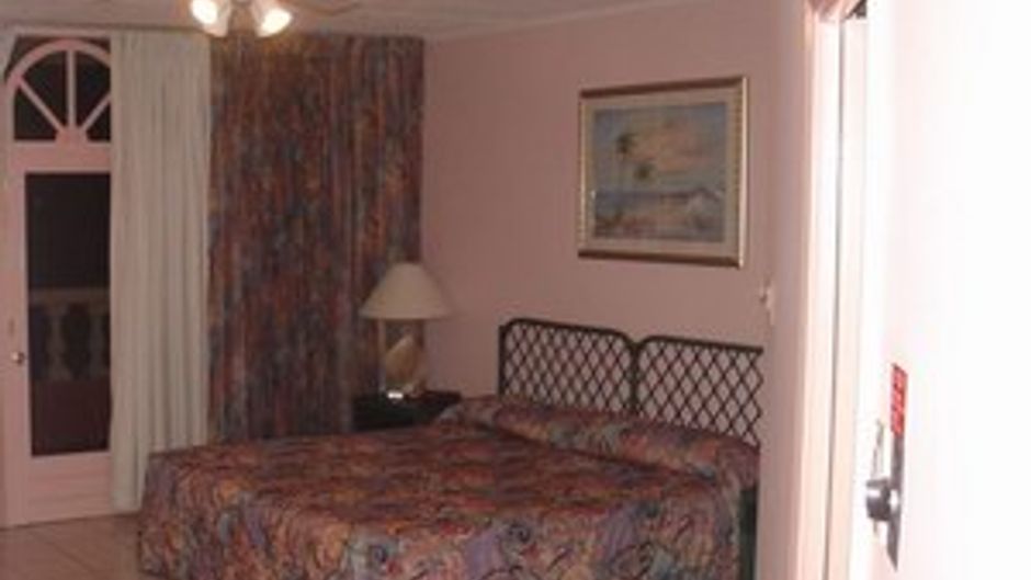 Paradise Beach Villas Room