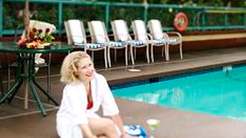 Executive Hotel Burnaby Health