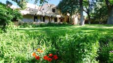 Inn on La Loma Plaza