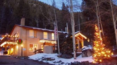 Taos Mountain Lodge