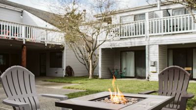 Friday Harbor Suites