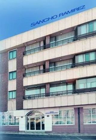 Hotel Sancho Ramirez