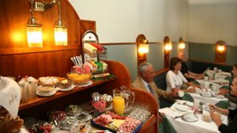 Hotel Jaeger Restaurant