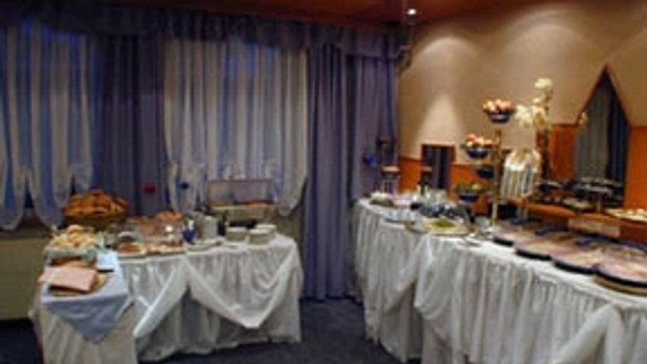 Aragia Hotel Restaurant