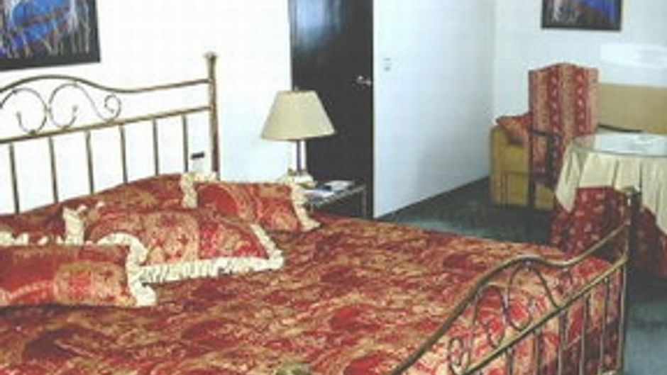 Gunes Hotel Room