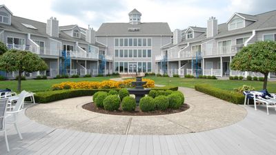 Culver Cove Lakeside Condominiums