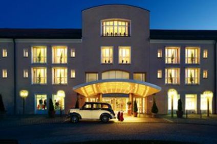 Maximilian Quellness & Golf Hotel