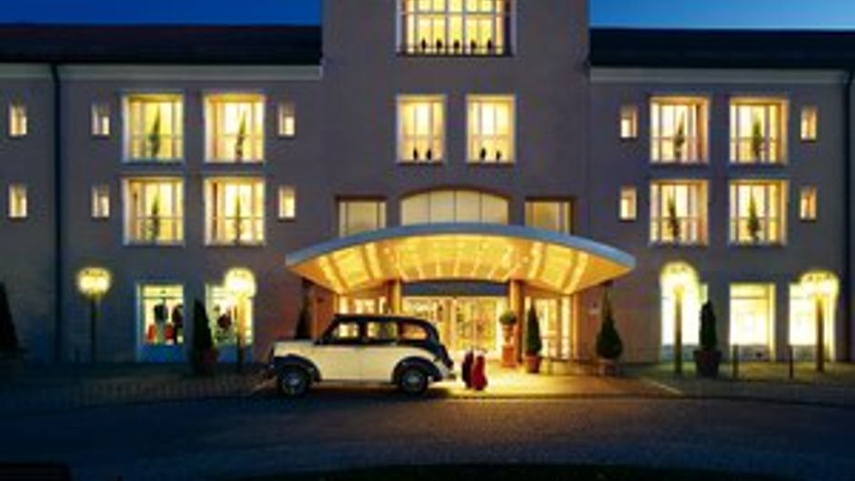 Hotel Maximilian Exterior