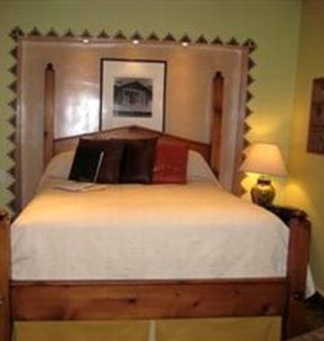 Inn at Vanessie