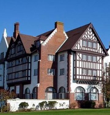 Montauk Manor