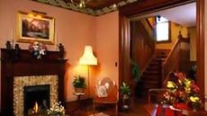 The Wright Inn & Carriage House