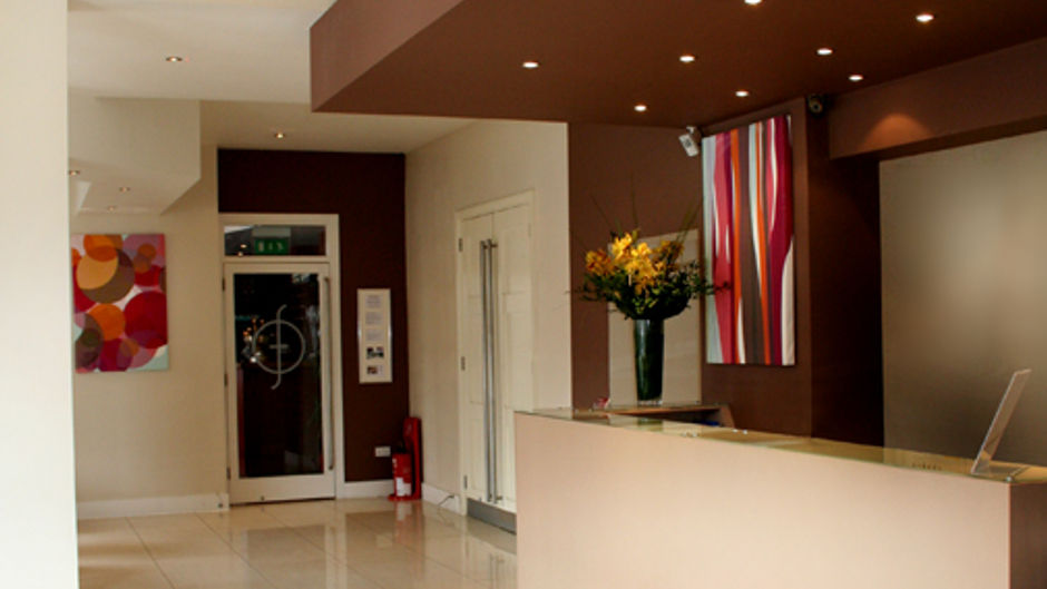 Raglan Hotel Lobby