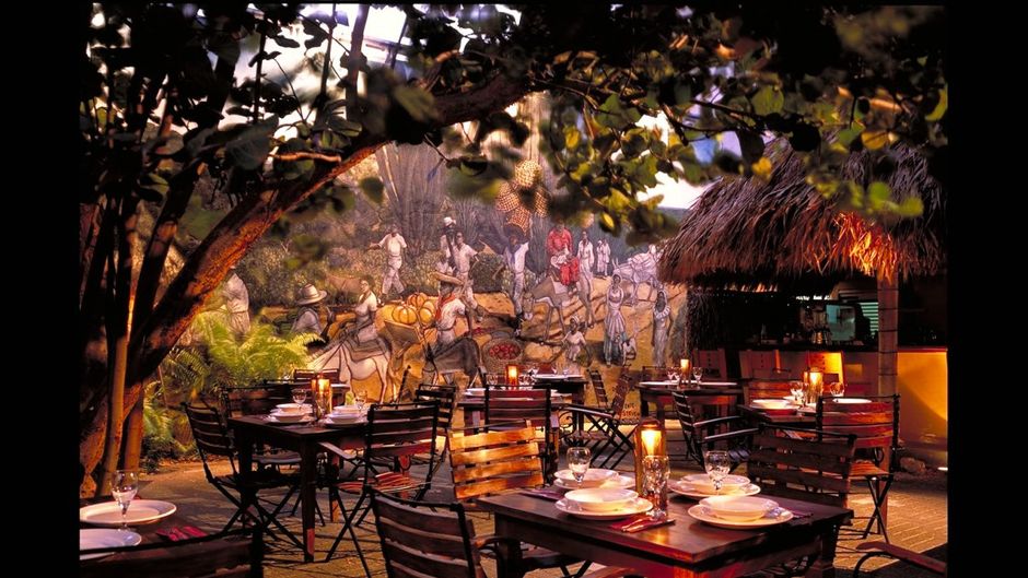 Kura Botanica Hotel Restaurant