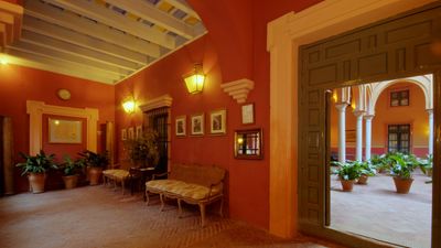 Casa Palcaio de Carmona