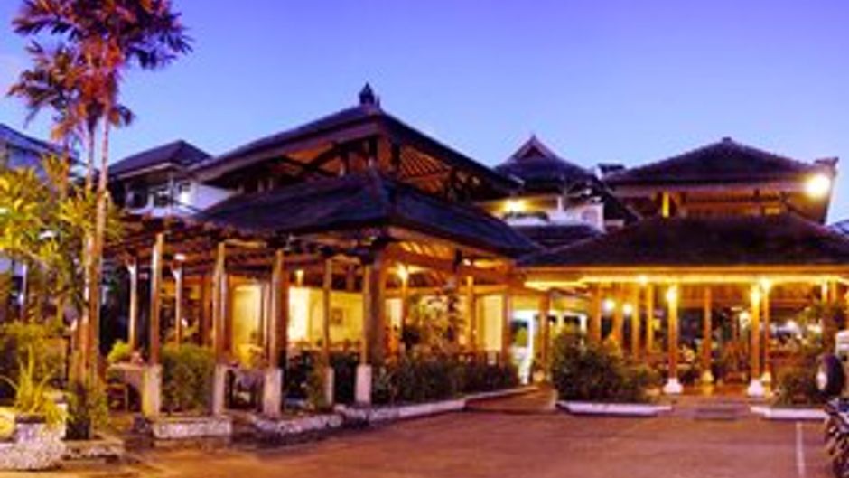 Kuta Hotel Dekuta Exterior