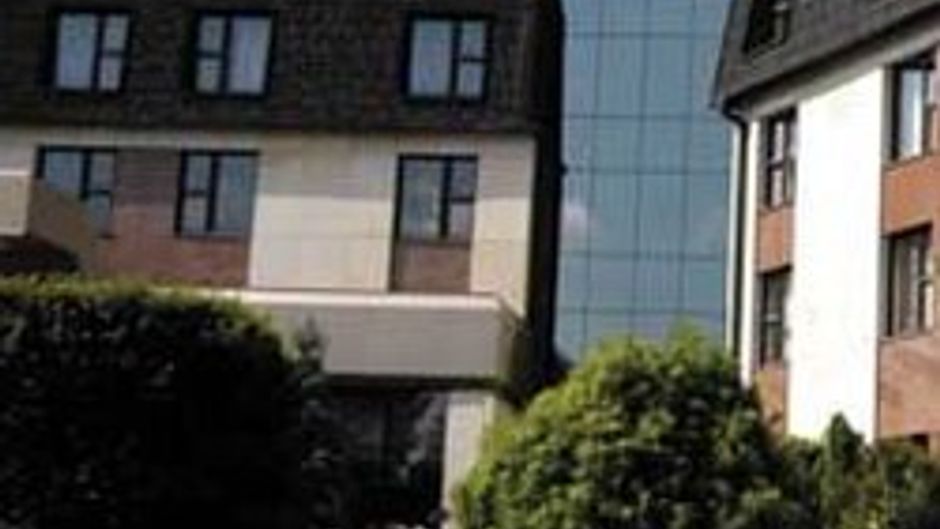 Crown Piast Hotel & Park Exterior