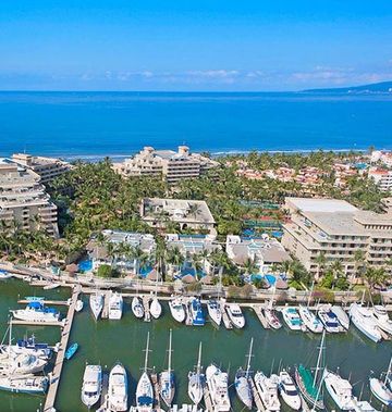 Paradise Village Beach Resort & Spa